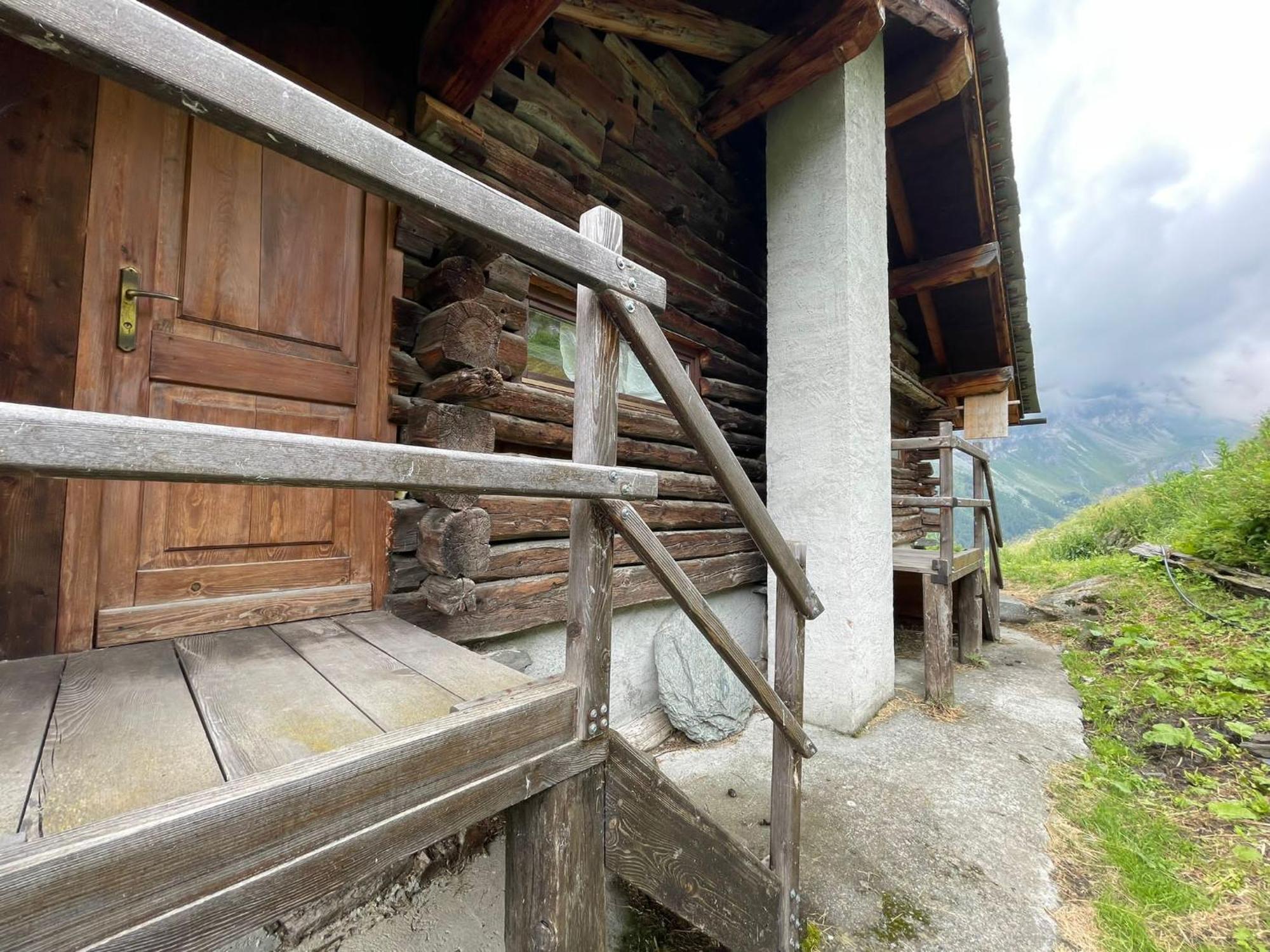 Hotel Rifugio Guide Frachey Saint Jacques Exterior foto