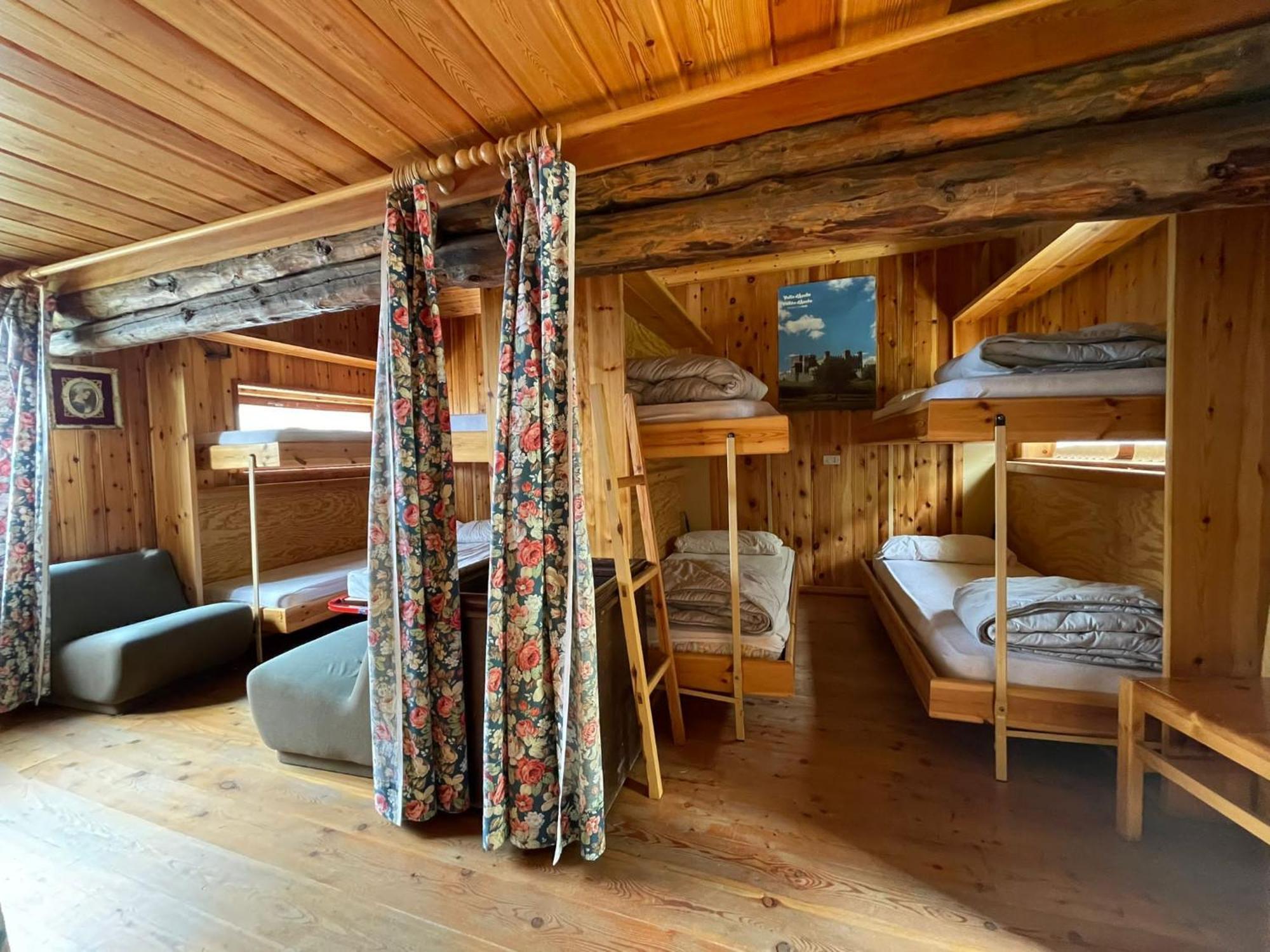 Hotel Rifugio Guide Frachey Saint Jacques Exterior foto