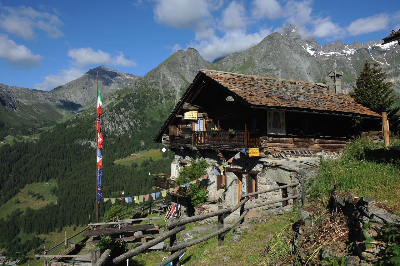 Hotel Rifugio Guide Frachey Saint Jacques Exterior foto